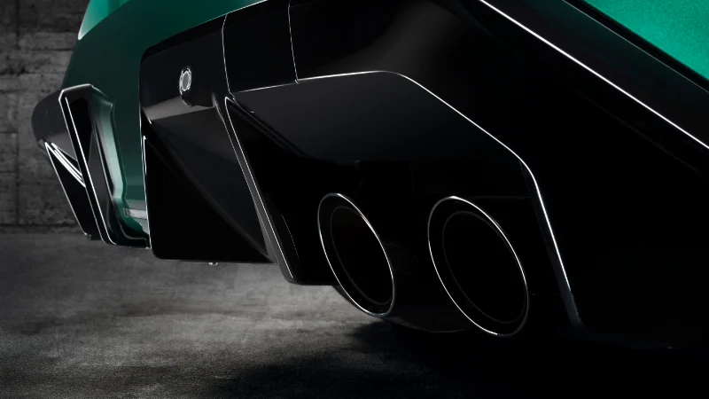 Pots d'échappement de la nouvelle BMW M5 2024