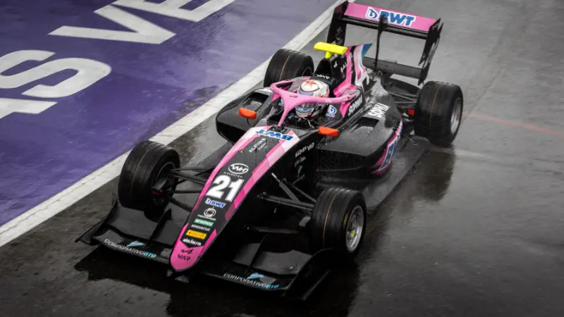 Sophia Flörsch (Van Amersfoort Racing) - Rd 7 FIA Formula 3