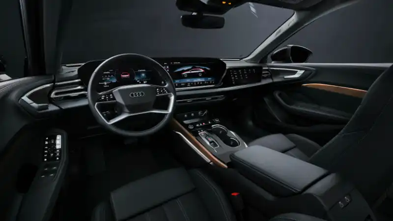 Vue de l'Intérieur luxueux de l'Audi A5 avec écran MMI