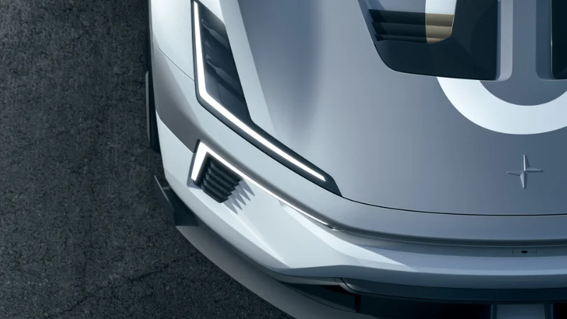 Vue aérienne de l'avant de la Polestar Concept BST au Goodwood Festival of Speed