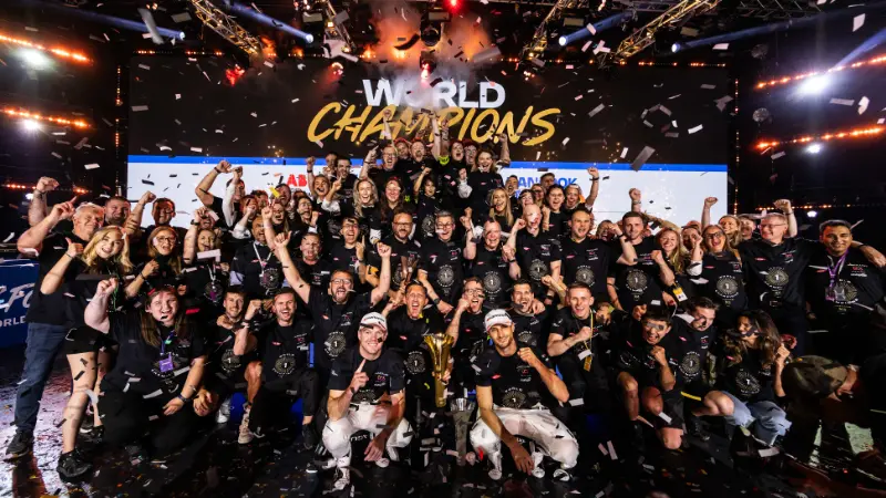 Wolrd vahmpions pour l'équipe Jaguar Formule E